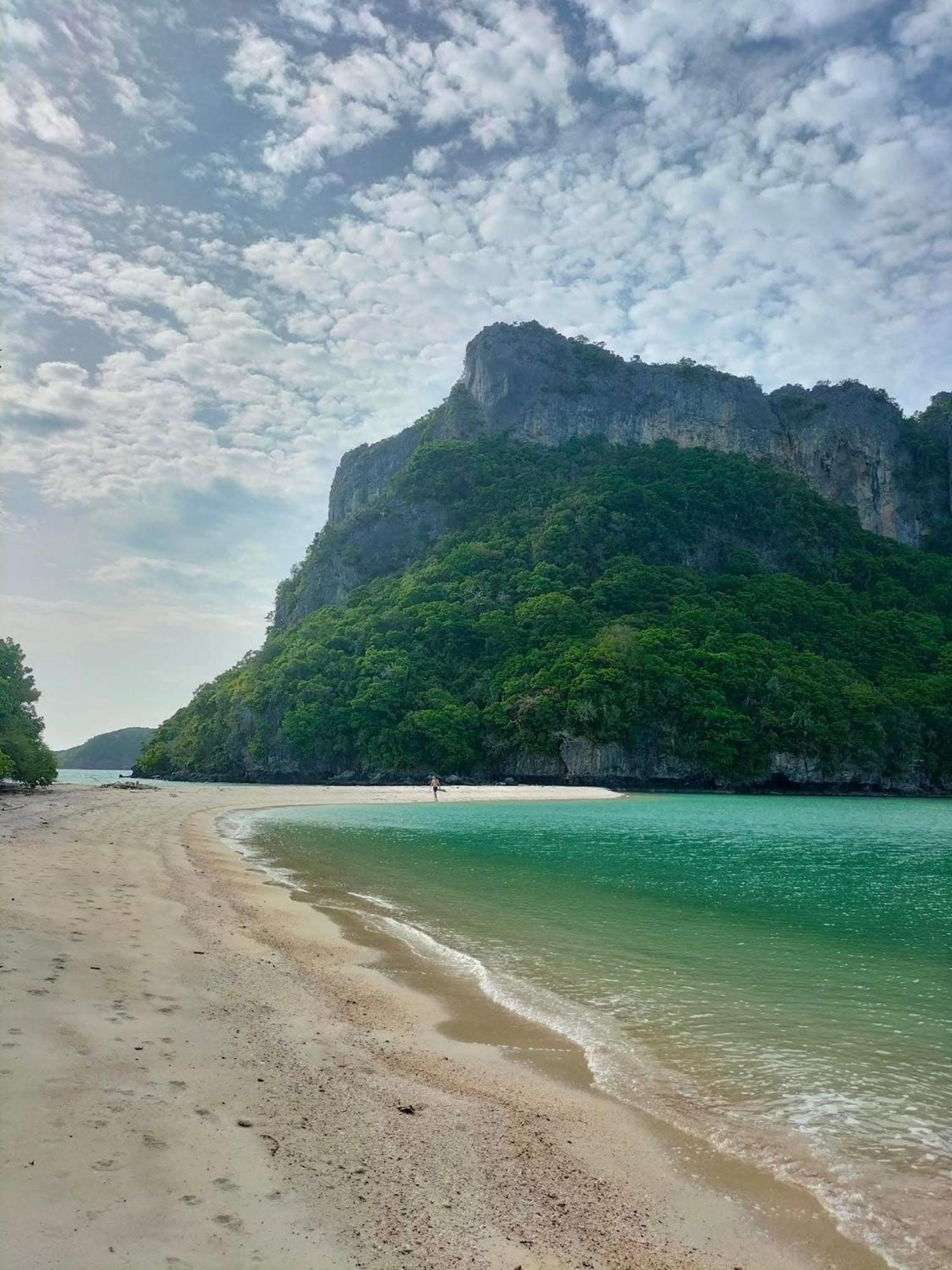 Baan Plai Laem Homestay Koh Phaluai Exterior foto